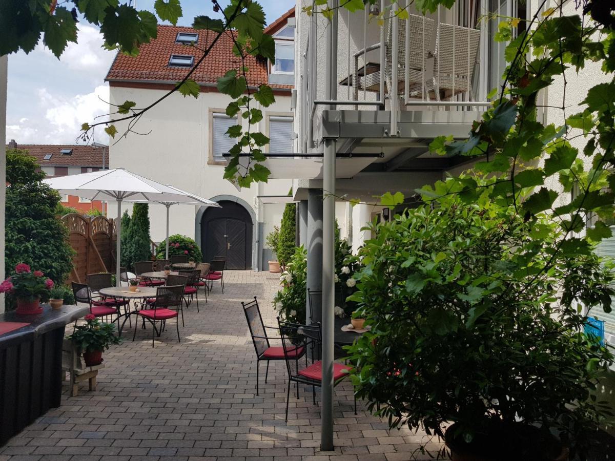 Hotel-Restaurant Pfaelzer Hof Edenkoben Εξωτερικό φωτογραφία