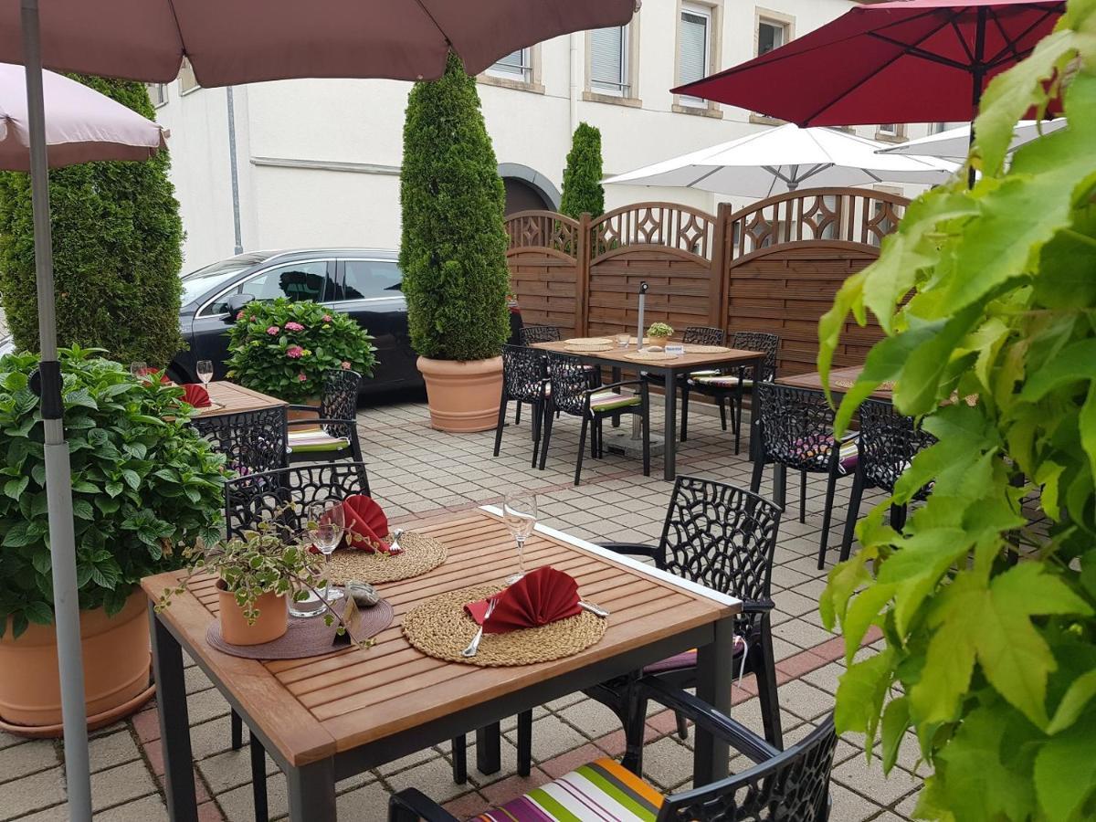 Hotel-Restaurant Pfaelzer Hof Edenkoben Εξωτερικό φωτογραφία