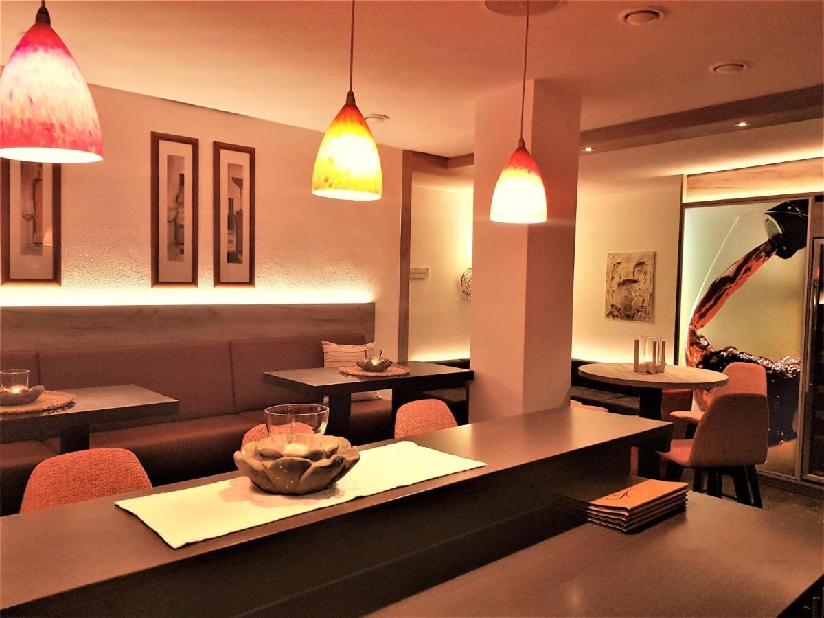 Hotel-Restaurant Pfaelzer Hof Edenkoben Εξωτερικό φωτογραφία