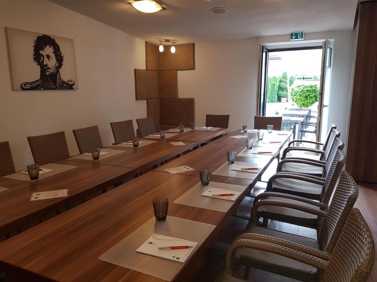 Hotel-Restaurant Pfaelzer Hof Edenkoben Εξωτερικό φωτογραφία