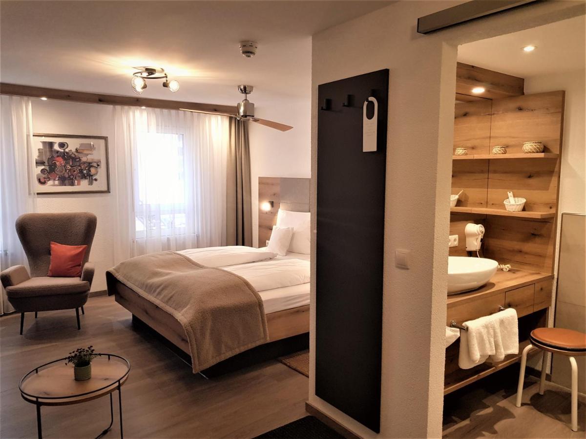 Hotel-Restaurant Pfaelzer Hof Edenkoben Εξωτερικό φωτογραφία