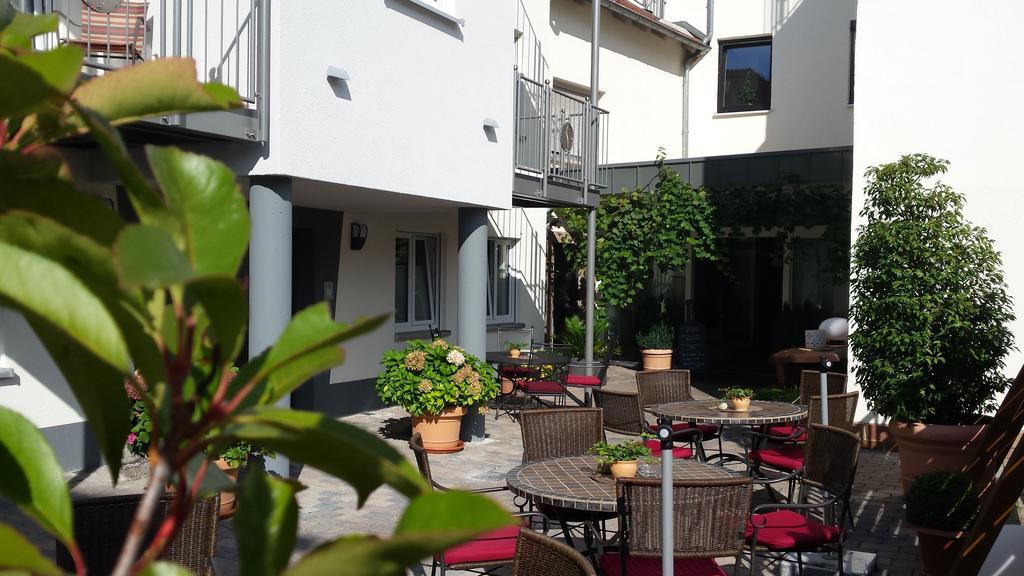 Hotel-Restaurant Pfaelzer Hof Edenkoben Εξωτερικό φωτογραφία